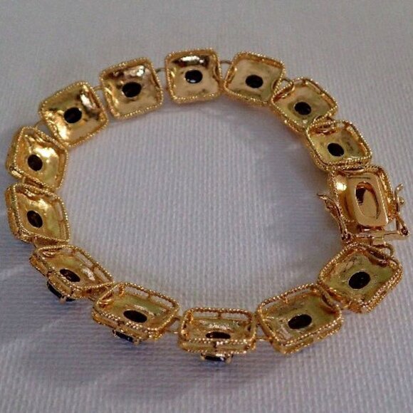 Luxurious Midnight Sapphire Bracelet - Picture 4 of 6